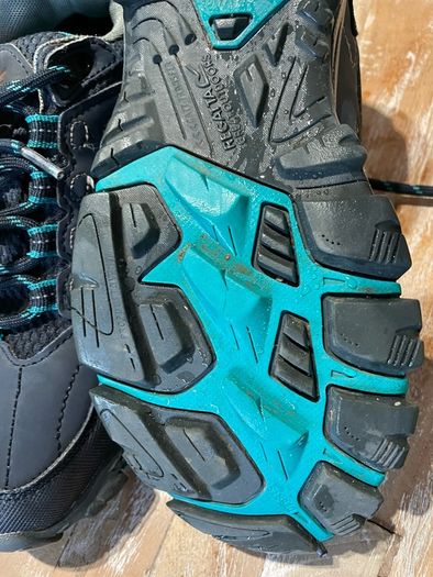 Regatta walking trekking shoes kids women Waterproof Low Walking Shoes size 3