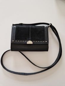 Crossbody bag