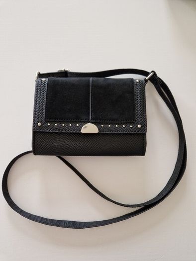 Crossbody bag