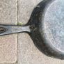 Lot cast iron pans Image 2