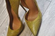 Limited Edition Kazar Leather Pumps/ Heels/ Shoes