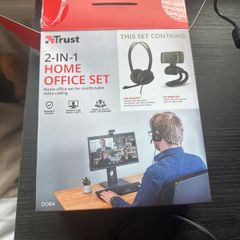 PC Headphones x3 sets