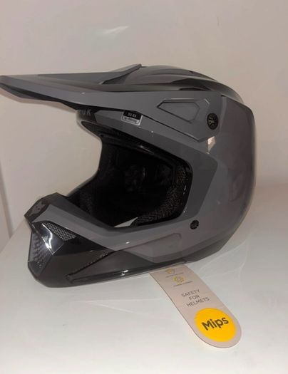 NEW FOX helmet for kids YL 52/53cm