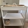Baby changing table and basket Image 3