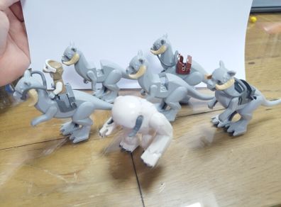 Lego Star Wars Hoth Wampa and Tauntauns