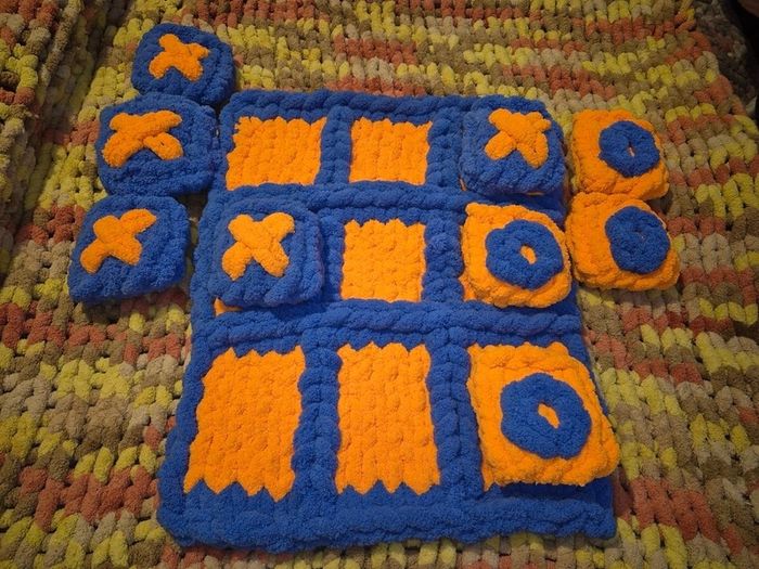 Chunky Knit Tic Tac Toe Game | Sensory Play Mat, Kids Gift | Handmade Soft Play