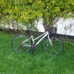 Ladies hybrid bike for sale
