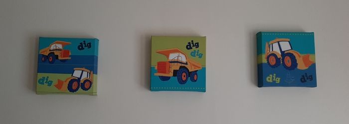 Set of 3 Canvas Wall Art & Ceiling light