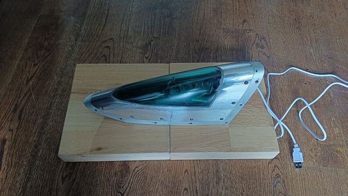 Authentic Boeing 737-800 Navigation / Position Light Mounted Display with Working Illumination