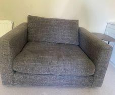 Bergen Snuggler Chair - loveseat