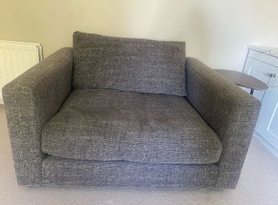 Bergen Snuggler Chair - loveseat