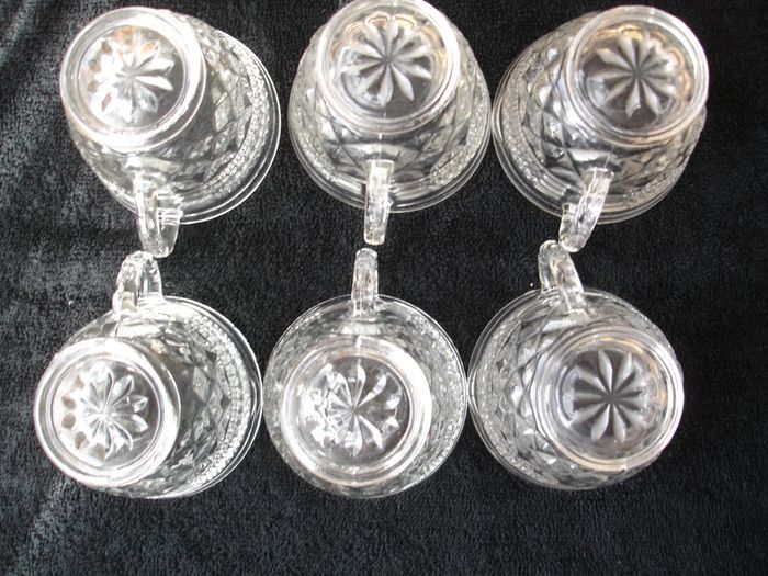 6 Vintage Pressed Glass  Wexford Punch Cups by Anchor Glass Co. USA.