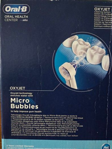 Oral-B oxyjet water flosser