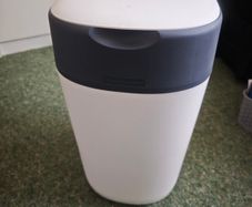 nappy bin