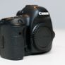 Canon 5d Mark 4 professional camera Image 3
