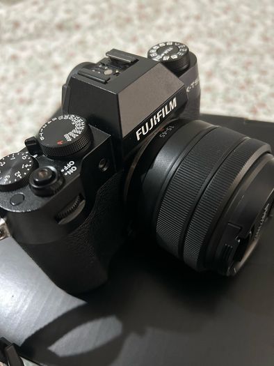 FUJIFILM X-T50 + 15-45 lens kit + accessories