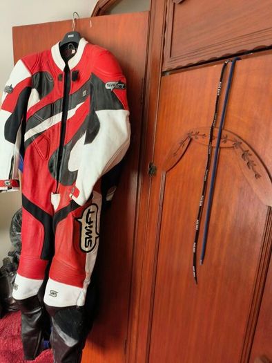 motorcycle  leder suit