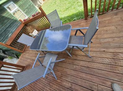 5ft Glass Top Patio Dining Set