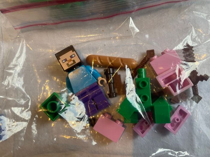 Lego Minecraft 21115