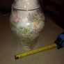 Vintage Shibatta bone china Urn made in japan.28 x15 cm. Image 2