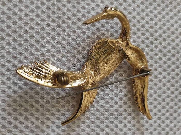 Leritz vintage Spanish brooch