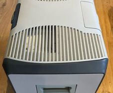 40l Halfords cool box