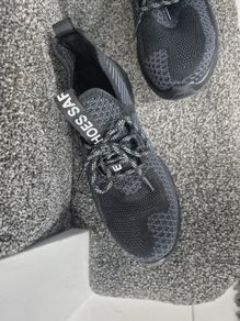 Shoe