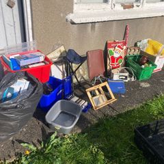 Household Bits and Pieces. mixed lot.