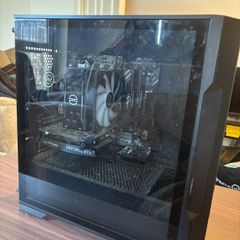 Gaming PC (Specs in description)