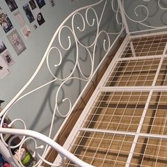 kathrine day bed