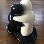 Salt and pepper shakers Image 2