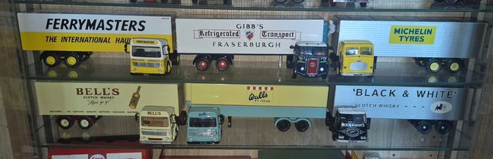 Corgi 1/50 Scale Models