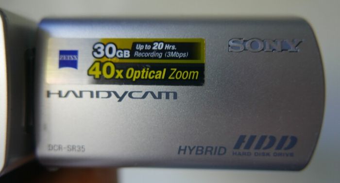 Sony Handycam DCR-SR35E 30GB HDD Camcorder, Y2K Digicam, Retro Video Camera, Carl Zeiss 40x Zoom, Vintage Digital Handycam