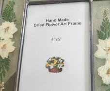 Stained Glass Photo Frame: Pressed Daisies & Clovers, Wildflower Bouquet 4 x 6 inches