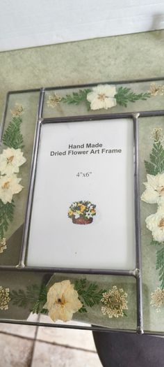 Stained Glass Photo Frame: Pressed Daisies & Clovers, Wildflower Bouquet 4 x 6 inches