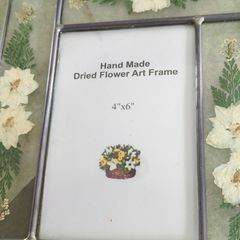 Stained Glass Photo Frame: Pressed Daisies & Clovers, Wildflower Bouquet 4 x 6 inches