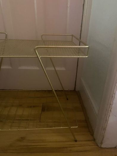 vinyl table