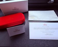 Genuine Omega red strap travel case and presentation set