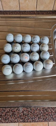 25 titleist pro v1s