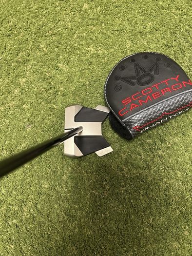 Like new Scotty Cameron 11A OC