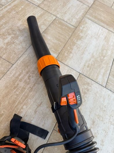 STIHL BGA 300 blower with STIHL ADA1000 dual battery backpack adapter