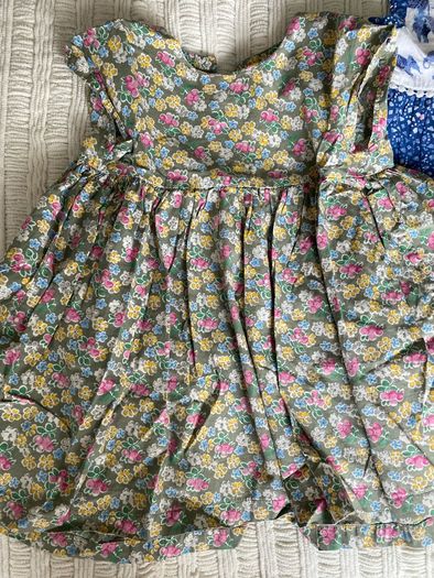 Dresses size 2 years old like new