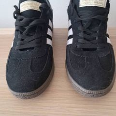 Adidas  spezial