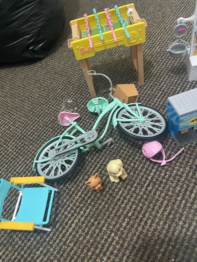Huge Barbie Set