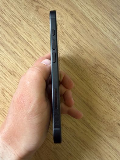 iPhone 16 128GB Black ; Aesthetics 10/10