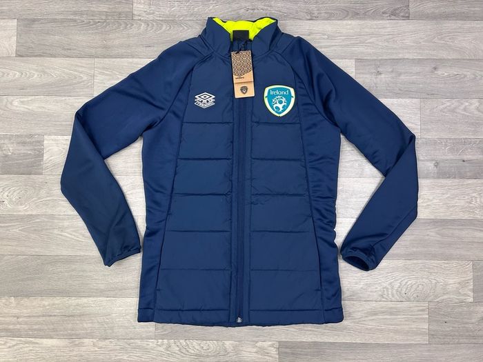 NEW Umbro Ireland Padded Jacket Mens Small