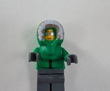 100% Lego City Minifigure