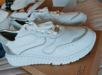 ladies shoes