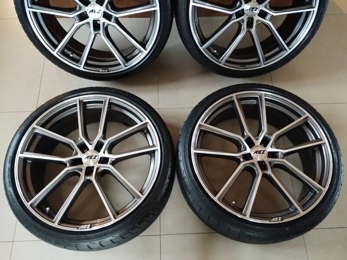 20" AEZ Raise Alloys - Gunmetal Grey