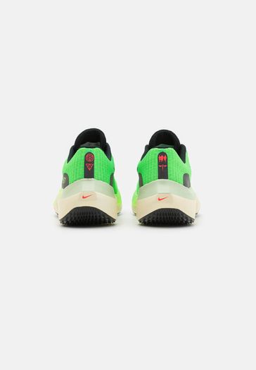 Nike Zoom Fly 5 Scream Green UK 11/US 12 Deadstock